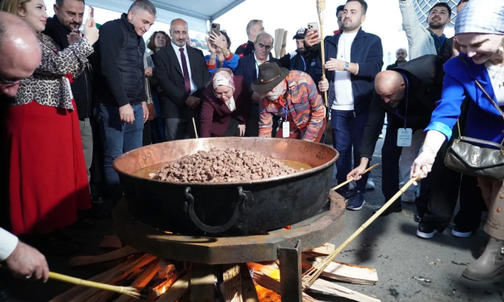 Rize’nin Lezzet Şöleni Başladı: 5. Gastronomi Günleri Yoğun İlgi Görüyor
