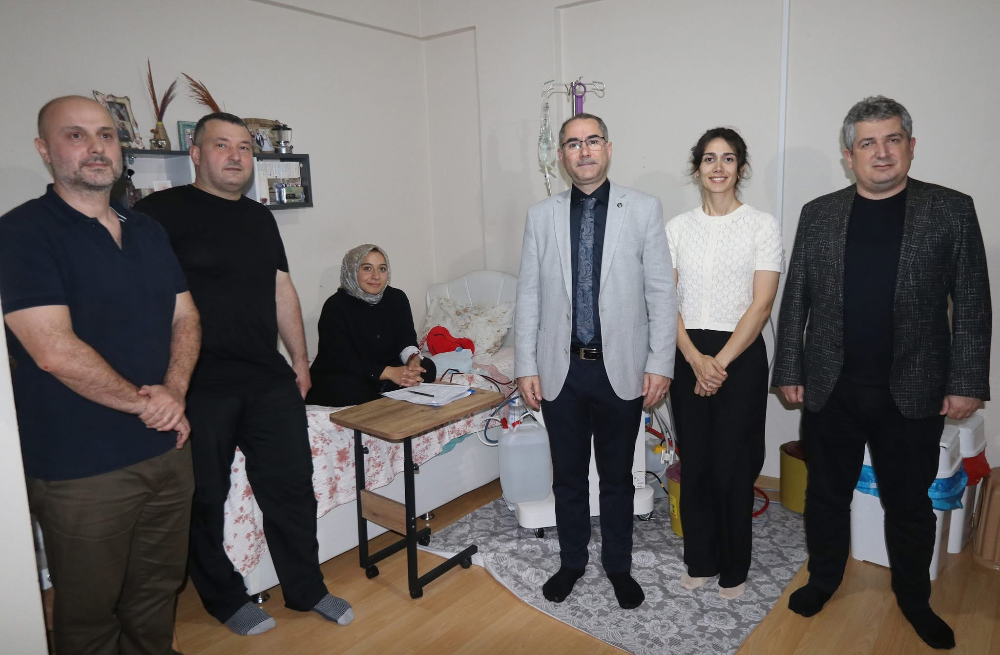 Rize’de Evde Hemodiyaliz Sayesinde Çalışma Hayatına Geri Döndü