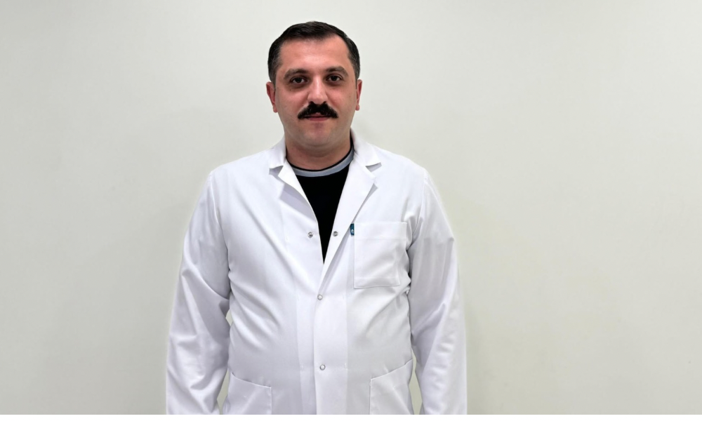 Başhekim olarak göreve başlıyor