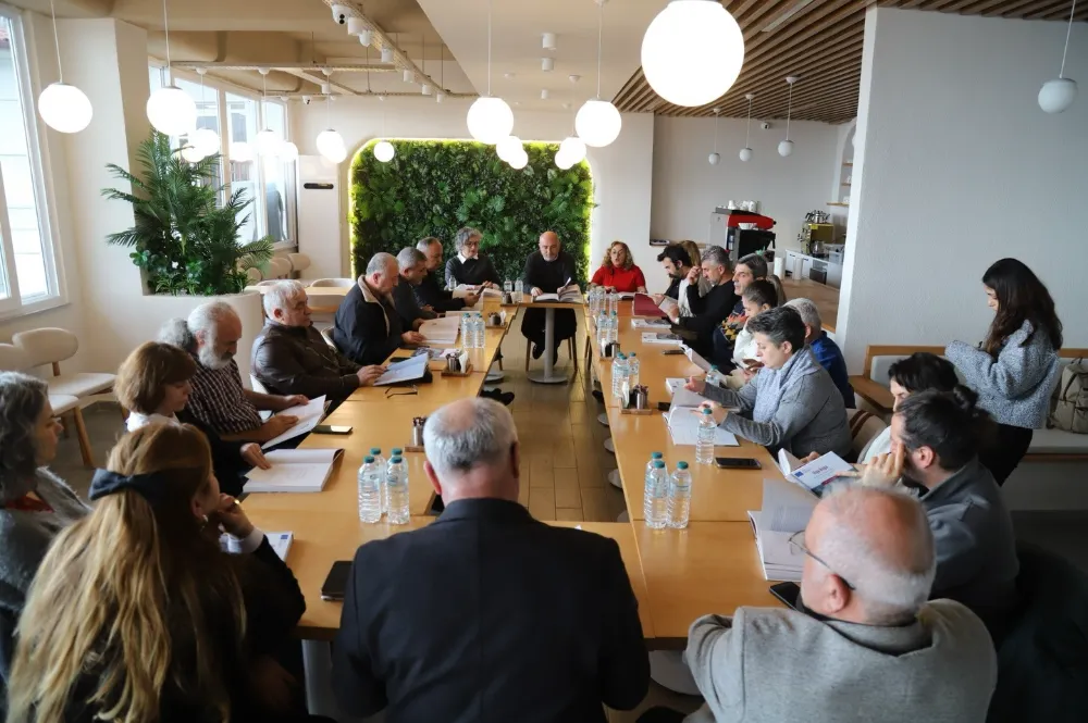 *VİYA HOPA: KADİM BİR DENİZ KENTİ” KİTABI TANITILDI*