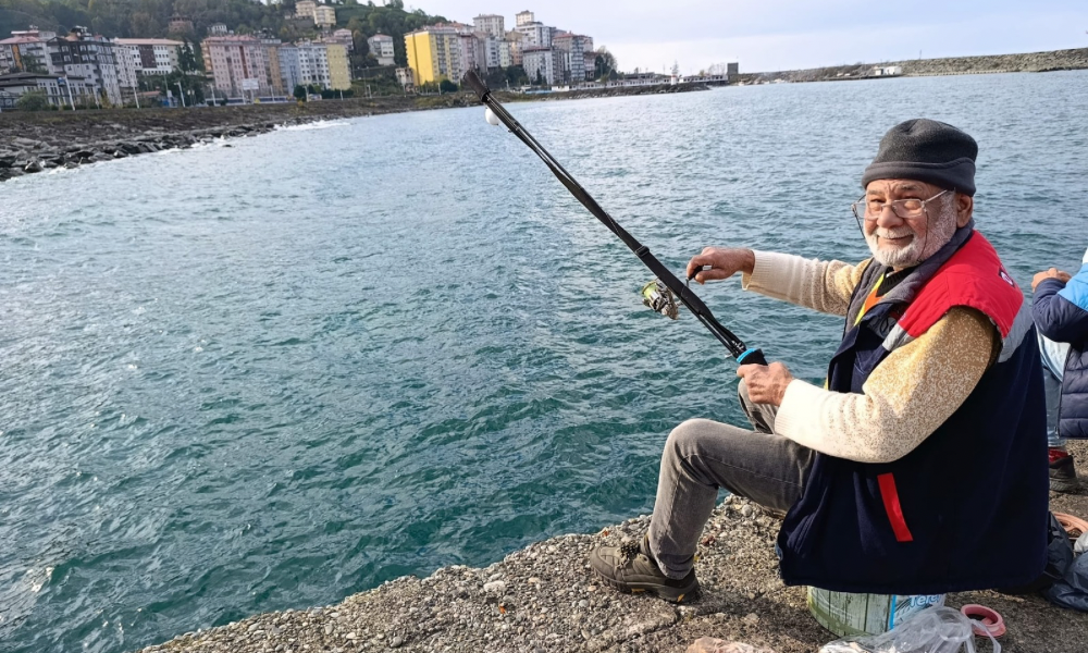 Rize Pazar İskelesi Hafta Sonu Balıkçıların Uğrak Noktası: