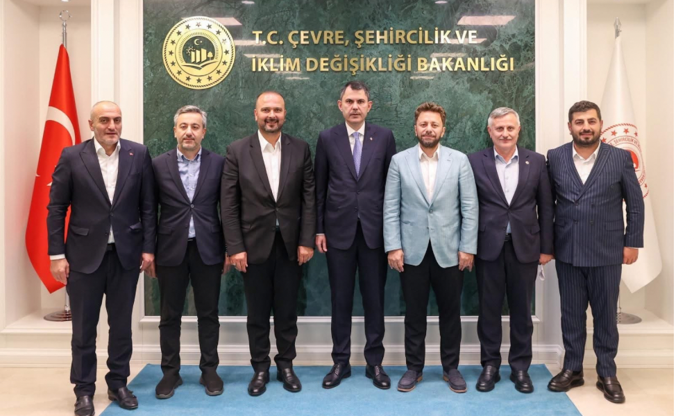 Rize Heyetinden Bakan Murat Kurum’a Ziyaret