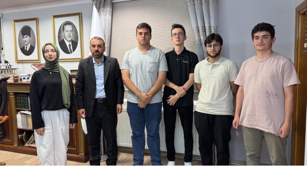 Rize’de Hafız Gençlerden YKS’de Büyük Başarı
