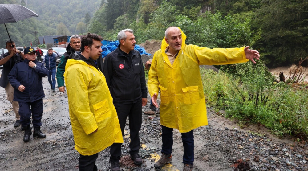 Rize’de Şiddetli Yağışların Ardından Çalışmalar Aralıksız Sürüyor