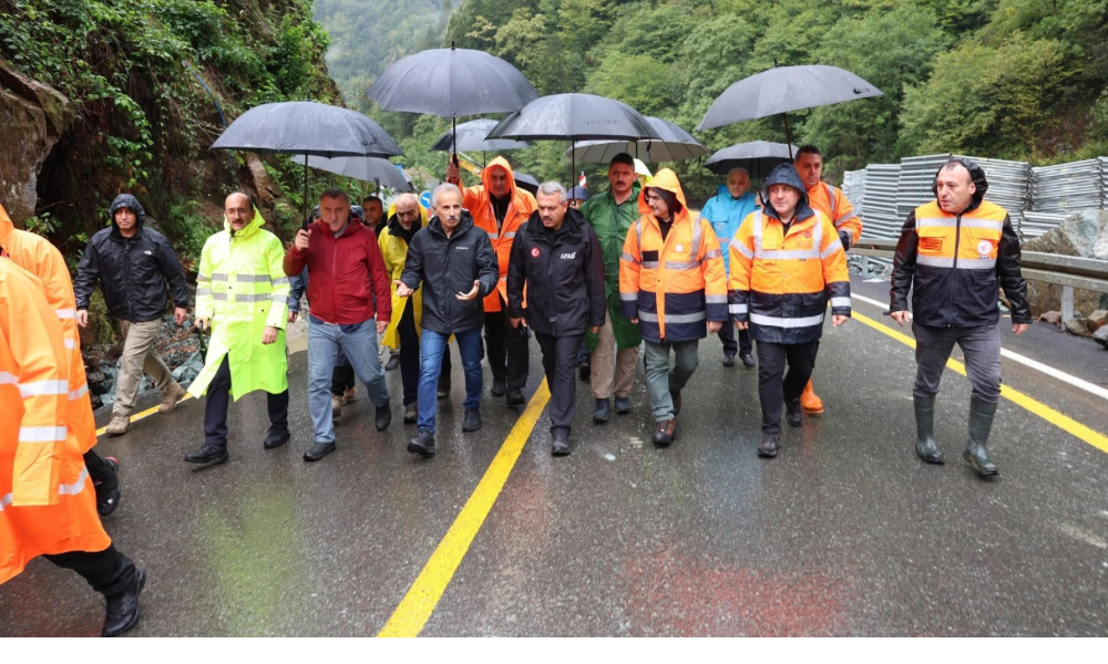 RİZE’DE SEL VE HEYELAN İNCELEMELERİ SÜRÜYOR