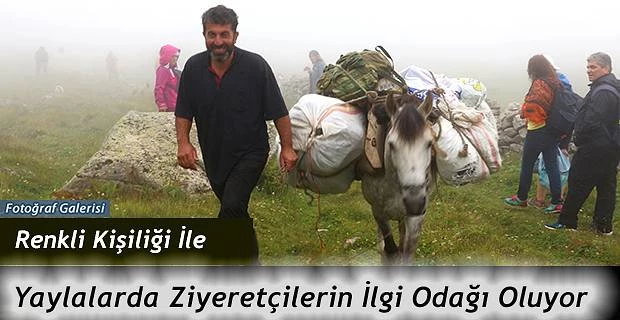 Rize yaylalarında görenler Fotoğraf Çektirmek isteyenler sıraya giriyorlar