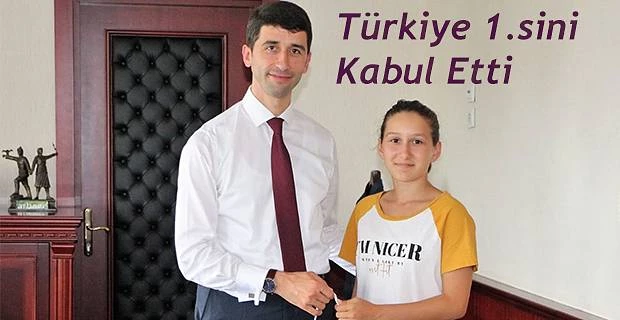 TÜRKİYE BİRİNCİSİ ÖĞRENCİ KAYMAKAMI ZİYARET ETTİ.