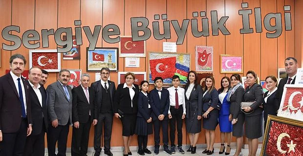 TÜRKİYE-AZERBAYCAN KARDEŞLİĞİ 81 İLDE BAYRAKLARLA PEKİŞİYOR