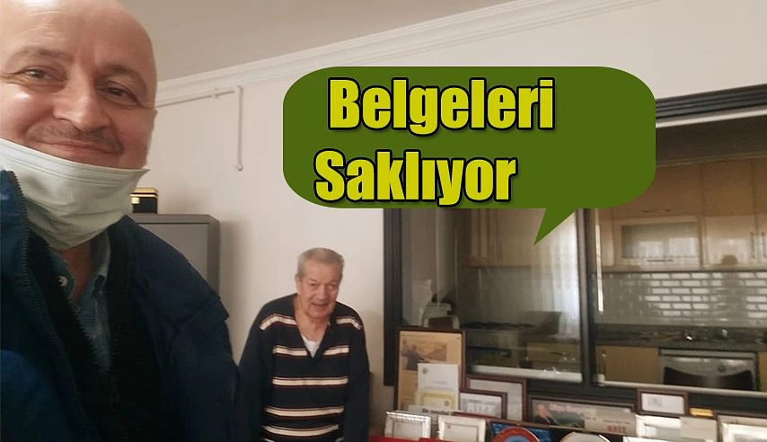 BAYRAMOĞLU ALDIĞI ÖDÜLLERİ VE HABER KÜPÜRLERİNİ EVİNDE SERGİLİYOR