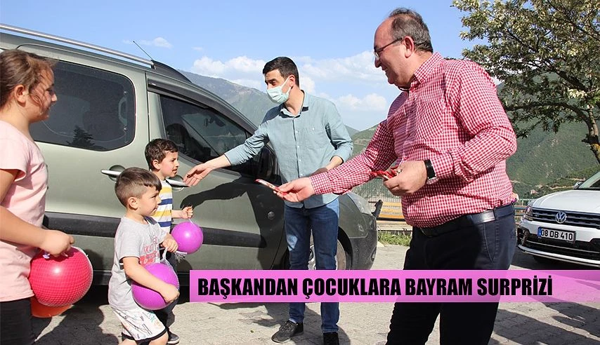 ÇOCUKLARA BAYRAM SÜRPRİZİ