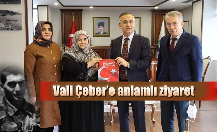 Şehidimizin Annesinden Anlamlı Ziyaret