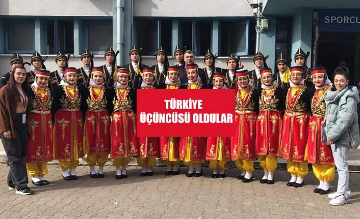 HALK OYUNLARI EKİBİ TÜRKİYE ÜÇÜNCÜSÜ OLDU