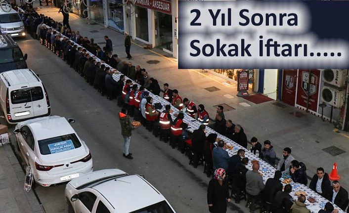 SOKAK İFTARI GERÇEKLEŞTİRDİ