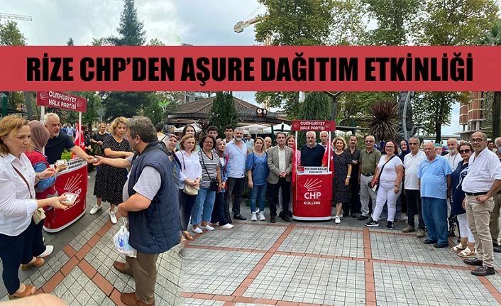 Rize CHP Memişağa Parkında Aşure Dağıttı