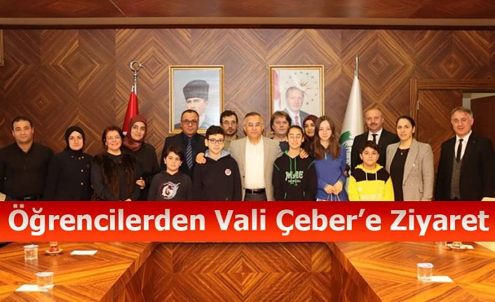 TÜBİTAK Yarışmasında Dereceye Giren Öğrencilerden Vali Çeber’e Ziyaret…