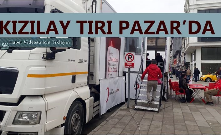 Kızılay Tırı Pazar’da