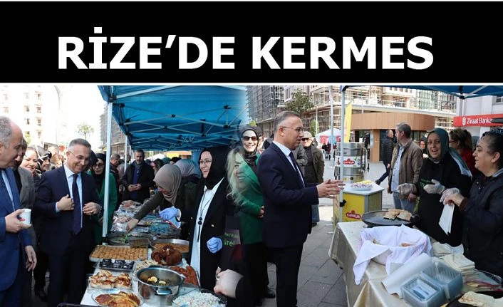 Rizeli Kadınlar Depremzedeler için Kermes Düzenledi