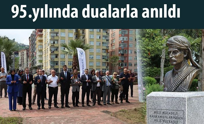 İPSİZ RECEP ANITI BAŞINDA ANILDI