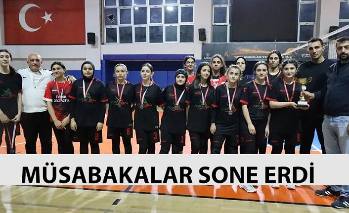 OKUL SPORLARI VOLEYBOL MÜSABAKALARI SONA ERDİ.