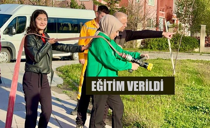 YANGIN GÖNÜLLÜLERİNE EĞİTİM VERİLDİ